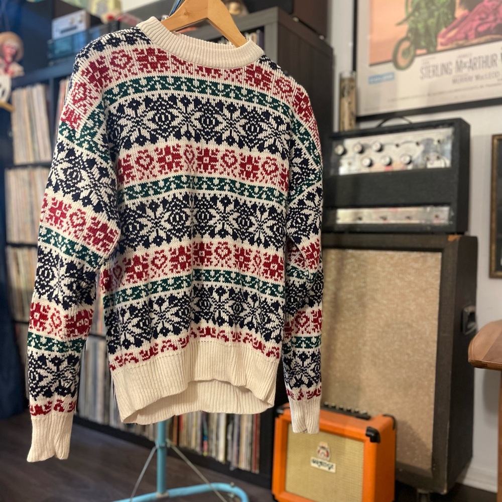 Vintage Ironwood Trading Co. Snowflake Crewneck